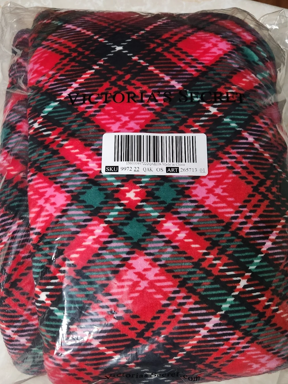 Victoria's Secret Holiday Plaid Red Green Sherpa Blanket Throw New